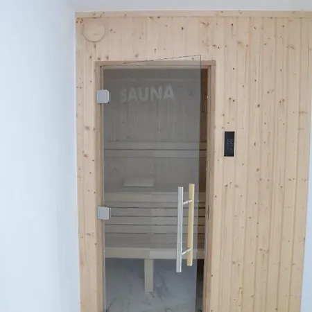 Luna Baltic Marina * コウォブジェク