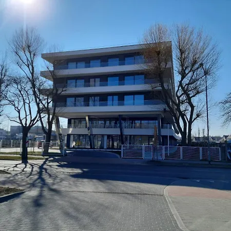 Luna Baltic Marina * 科沃布热格